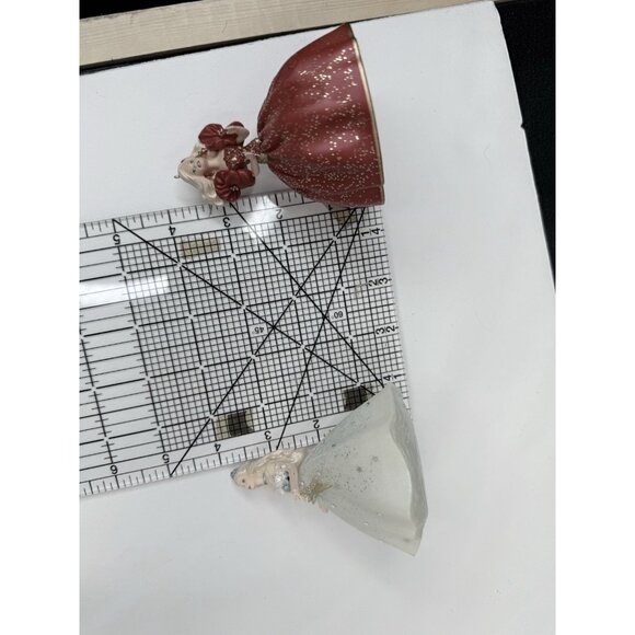 2 Hallmark Barbie Ornaments 2001 Christmas Celebration And 1993 Holiday - Picture 15 of 15